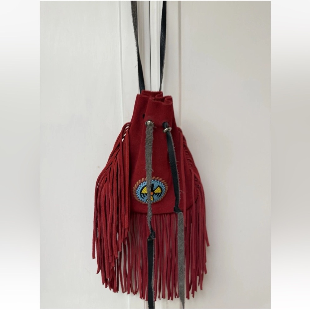 Native American Indian leather fringe bag with beaded thunderbird rosette VGUC - Picture 6 of 6